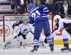 Avalanche's Varlamov is making changes under Allaire, Roy, and they're working | iNFOnews.ca CP25398097