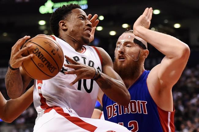 DeRozan, Valanciunas lead Raptors to 109-91 win over Pistons in season opener | iNFOnews.ca