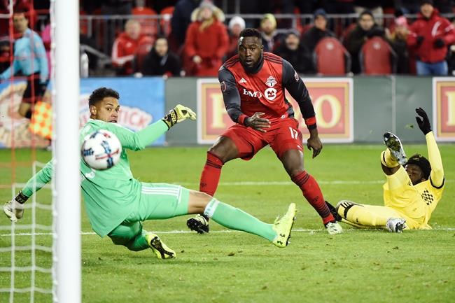 Altidore the hero as Toronto FC beats Columbus 1-0 to return to MLS Cup final | iNFOnews.ca Altidore the hero as Toronto FC beats Columbus 1-0 to return to MLS Cup final | iNFOnews.ca