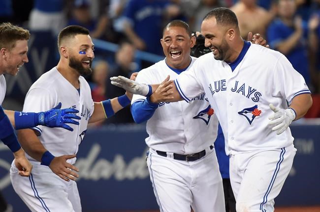 Smoak, Morales go deep in ninth inning as Blue Jays walkoff Athletics | iNFOnews.ca Smoak, Morales go deep in ninth inning as Blue Jays walkoff Athletics | iNFOnews.ca