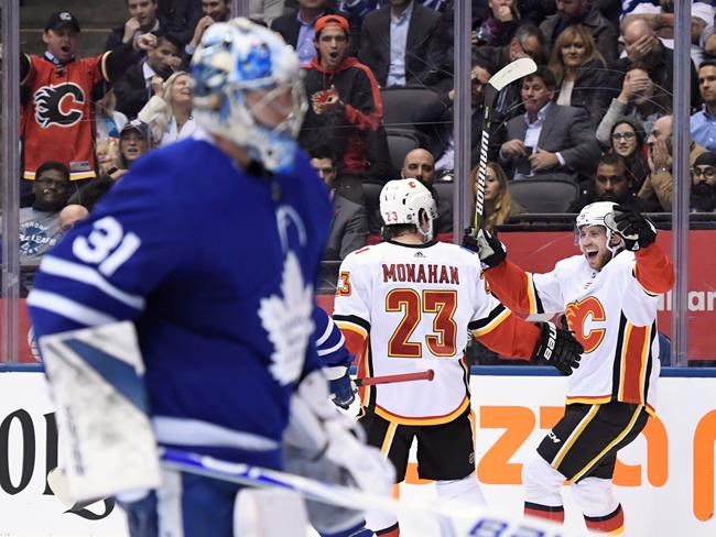 Monahan, Lindholm score 55 seconds apart as Flames smother Maple Leafs 3-1 | iNFOnews.ca