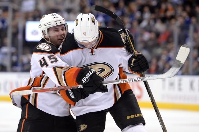 Randy Carlyle says win in Toronto return was bigger for Ducks than him | iNFOnews.ca