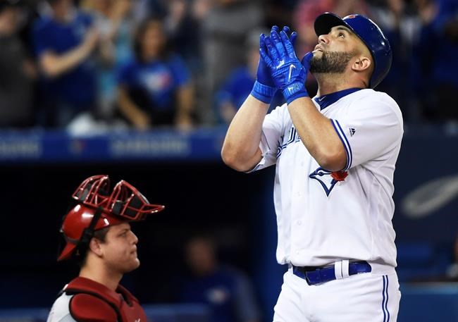 Morales hits go-ahead two-run homer in eighth inning as Blue Jays top Reds 6-4 | iNFOnews.ca CP987939933
