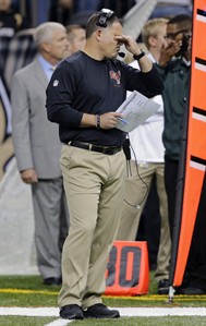 Buccaneers fire coach Greg Schiano, general manager Mark Dominik after 4-12 finish | iNFOnews.ca