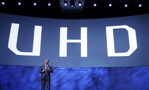 Samsung teams up with Comcast, Netflix to get ultra-high definition content to its new TVs | iNFOnews.ca CP26728641