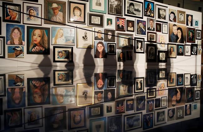 Artists create 58 portraits of Las Vegas shooting victims | iNFOnews.ca Artists create 58 portraits of Las Vegas shooting victims | iNFOnews.ca