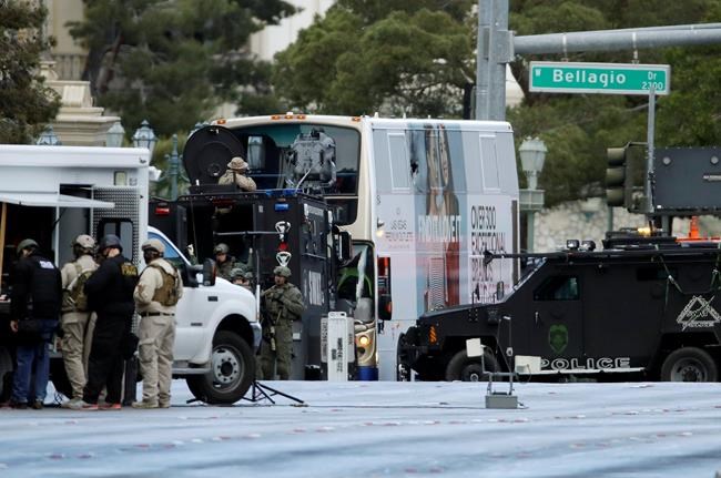 Police review transit bus video from Las Vegas shooting | iNFOnews.ca