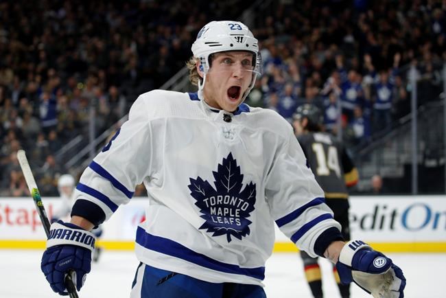 Fleury's big saves in 450th win lead Vegas past Leafs, 4-2 | iNFOnews.ca