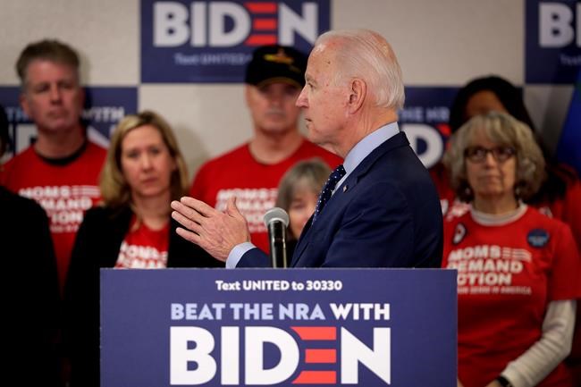 The Latest: Warren says Bloomberg NDA refusal disqualifying | iNFOnews.ca