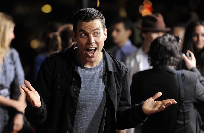 'Jackass' star Steve-O arrested for climbing crane in Hollywood in protest against SeaWorld | iNFOnews.ca CP34145507