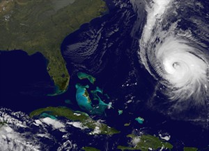 Hurricane Gonzalo bears down on Bermuda with threat of damaging winds, dangerous storm surge | iNFOnews.ca CP30316901