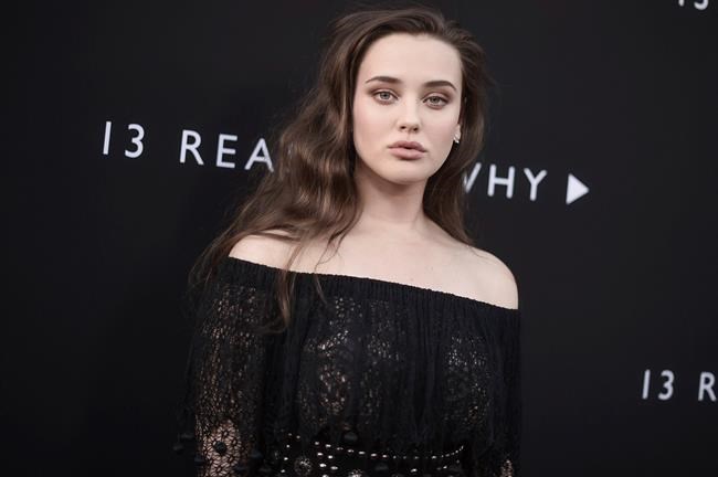 Graphic suicide scene edited out of '13 Reasons Why' finale | iNFOnews.ca Graphic suicide scene edited out of '13 Reasons Why' finale | iNFOnews.ca