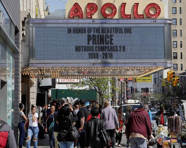 Prince is being added to the Apollo Theater's Walk of Fame | iNFOnews.ca Prince is being added to the Apollo Theater's Walk of Fame | iNFOnews.ca