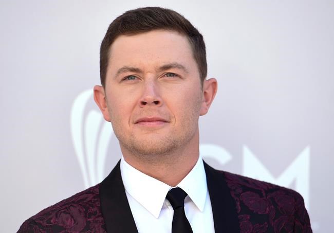After a lost record deal, Scotty McCreery rebounds on a song | iNFOnews.ca