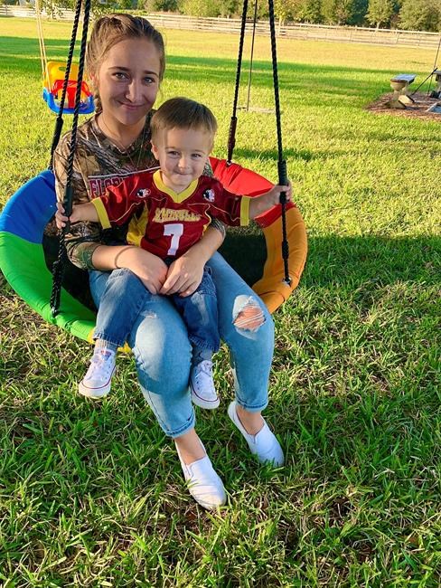 Florida mom seeks custody of son, says father is virus risk | iNFOnews.ca