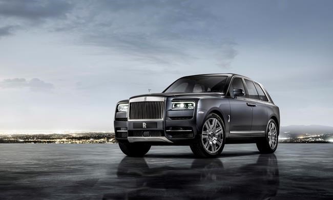 Rolls-Royce unveils SUV with $325K price tag | iNFOnews.ca Rolls-Royce unveils SUV with $325K price tag | iNFOnews.ca
