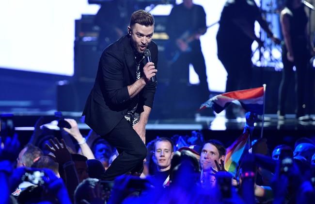 Can't stop the singing: Spotify predicts songs of the summer | iNFOnews.ca