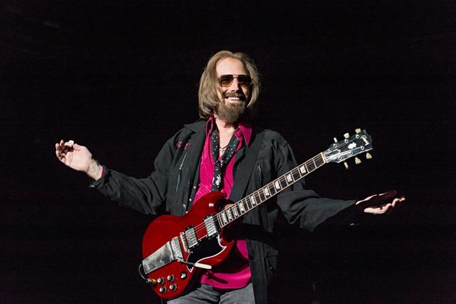 'Super fan' buying childhood home of rocker Tom Petty | iNFOnews.ca 'Super fan' buying childhood home of rocker Tom Petty | iNFOnews.ca