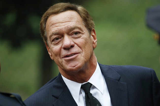 Woman admits stealing thousands from comedian Joe Piscopo | iNFOnews.ca CP36347924