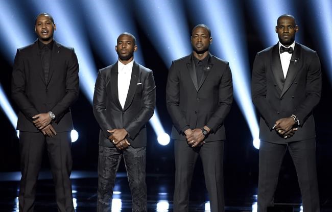 In wake of cousin's fatal shooting, Dwyane Wade speaks out | iNFOnews.ca