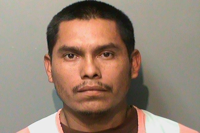 Trial set for Guatemalan man charged with killing 3 in Iowa | iNFOnews.ca