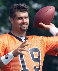 Ex-NFL pro Scott Mitchell tackles his toughest opponent, weight gain, on 'The Biggest Loser' | iNFOnews.ca