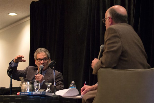 Author Jon Krakauer faces heckler at Montana forum about book on university rape cases | iNFOnews.ca CP33001513