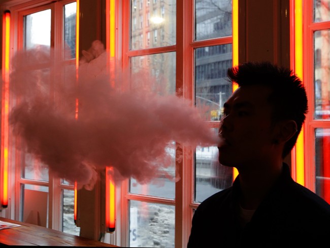 Teen use of e-cigarettes linked to later smoking but study can't prove that vaping is a cause | iNFOnews.ca CP34241184