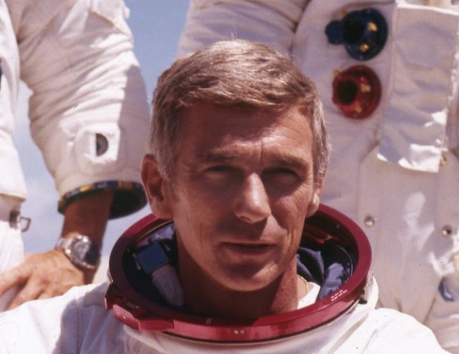 Gene Cernan, last astronaut to walk on the moon, dies at 82 | iNFOnews.ca