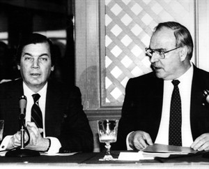 Edgar Bronfman Sr., Seagram Co. billionaire, longtime head of World Jewish Congress, dies | iNFOnews.ca CP26561889