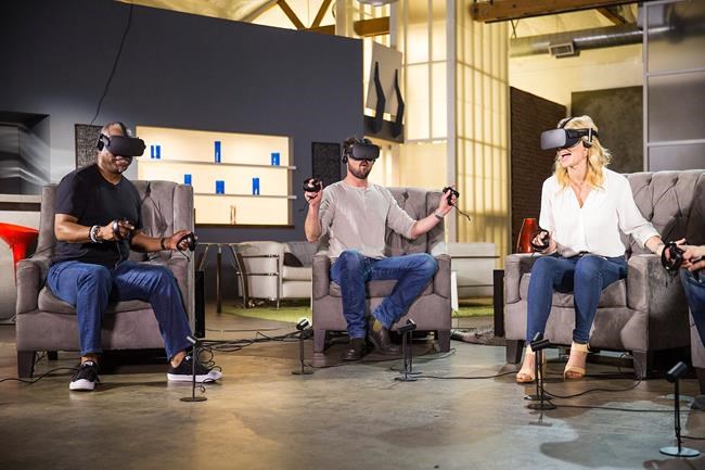 'Star Trek' actors take series' first VR game for a spin | iNFOnews.ca 'Star Trek' actors take series' first VR game for a spin | iNFOnews.ca