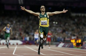 After losing his legs as a baby, Pistorius lived out his greatest dream at London Olympics | iNFOnews.ca CP22039806