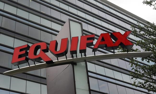 Equifax calls executive stock sales days after breach legal | iNFOnews.ca Equifax calls executive stock sales days after breach legal | iNFOnews.ca