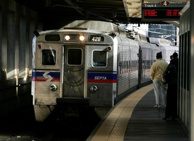 Commuters face crowded, full trains after structural problem | iNFOnews.ca
