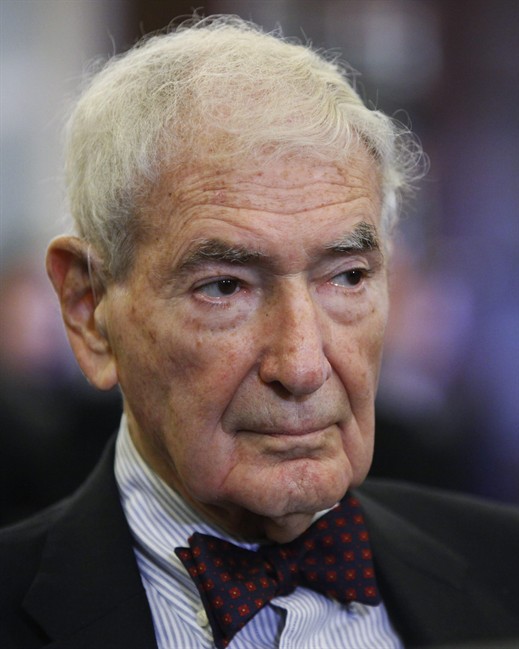Comcast founder Ralph Roberts, pioneer of cable television, dies at 95 | iNFOnews.ca