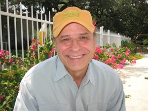 Novelist-short story writer Tim O'Brien wins $100,000 military writing prize | iNFOnews.ca CP23972457