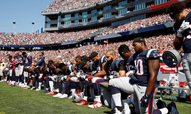Patriots fans burn team gear over NFL kneeling protests | iNFOnews.ca Patriots fans burn team gear over NFL kneeling protests | iNFOnews.ca