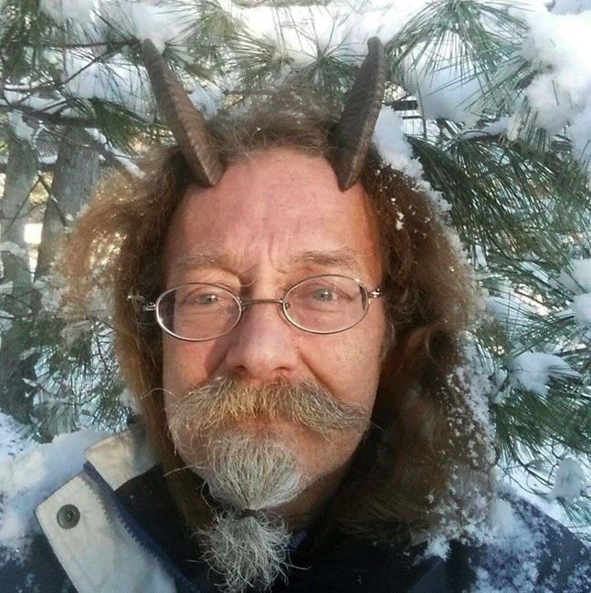 Man wins OK to wear goat horns in driver's license photo | iNFOnews.ca