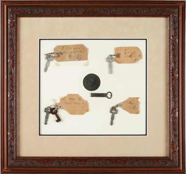 Keys, lightbulbs tied to Thomas Edison go up for auction | iNFOnews.ca