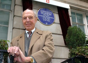 Former newsman Richard C. Hottelet, last of original 'Murrow's Boys,' dies at 97 | iNFOnews.ca CP31150727