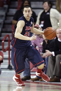 Former Ole Miss basketball player Marshall Henderson critical of TV coverage of Michael Sam | iNFOnews.ca