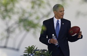 Obama to tackle youth sports concussions, highlight pledges of money, support to gather data | iNFOnews.ca CP28544637