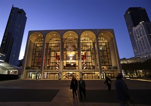 Metropolitan Opera, remaining unions reach labour agreements; season starts Sept. 22 | iNFOnews.ca CP29583595