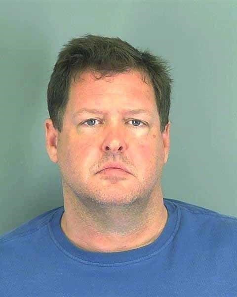 Woman found in storage container sues possible serial killer | iNFOnews.ca