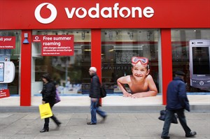 Verizon sees few changes to US wireless business as it buys back minority stake from Vodafone | iNFOnews.ca CP24782231