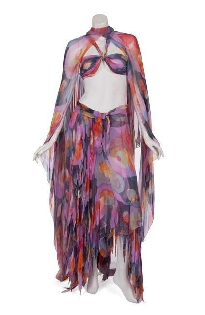 Bob Mackie gowns worn by Carol Burnett, Cher up for auction | iNFOnews.ca Bob Mackie gowns worn by Carol Burnett, Cher up for auction | iNFOnews.ca