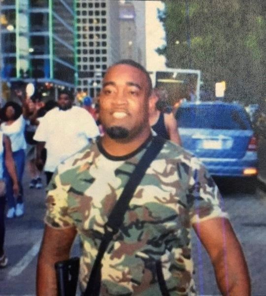 Gun-rights activist says he was defamed by Dallas police | iNFOnews.ca
