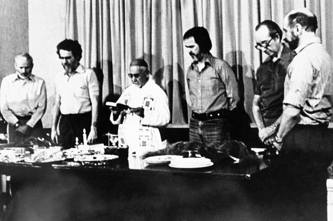 Ex-Air Force colonel held hostage in Iran dies in Arizona | iNFOnews.ca