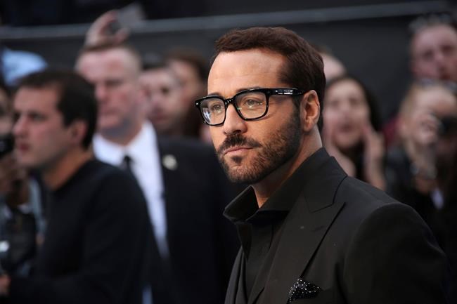 Jeremy Piven faces, denies more misconduct allegations | iNFOnews.ca