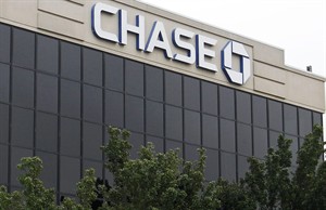 JPMorgan, Wells report record earnings but revenue falls; mortgage refi boom takes a breather | iNFOnews.ca CP22889114